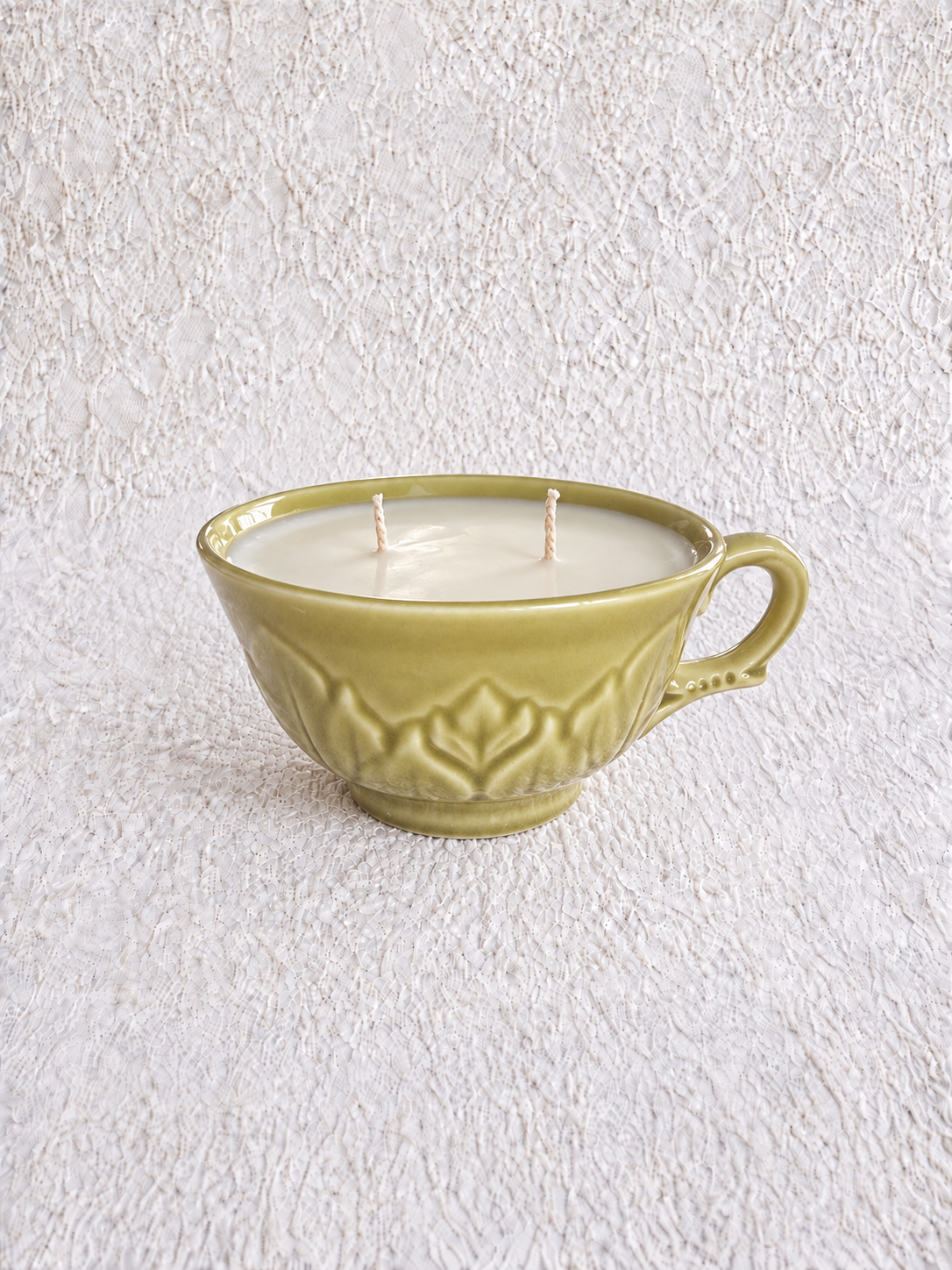 Vintage Olive Teacup Candle – Blueberry Lavender